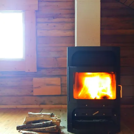 Деревянный коттедж Havu Arctic Holidays *